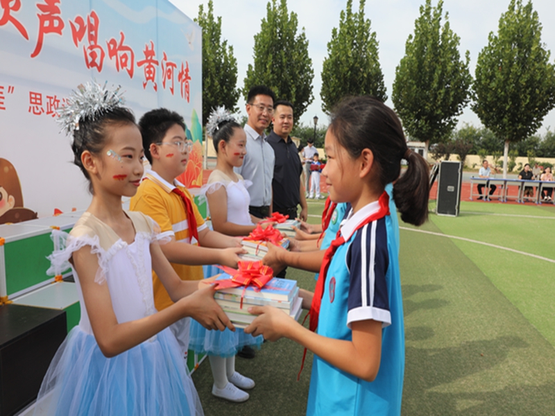 未命名_副本.jpg 未命名_副本.jpg