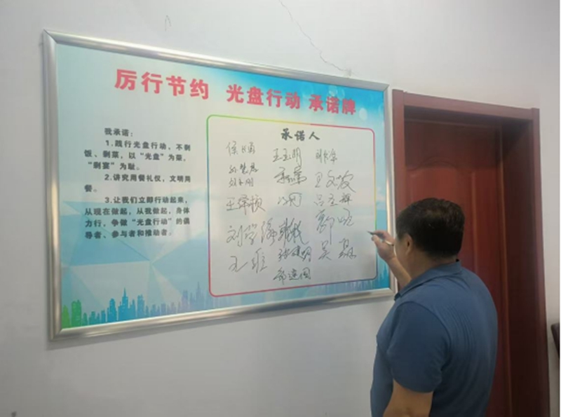 未命名_副本.jpg 未命名_副本.jpg