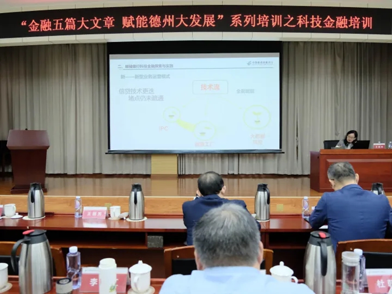 未命名_副本.jpg 未命名_副本.jpg