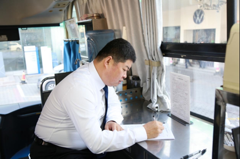 未命名_副本.jpg 未命名_副本.jpg