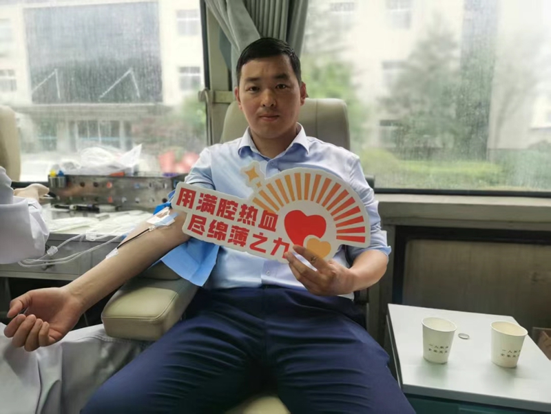 未命名_副本.jpg 未命名_副本.jpg