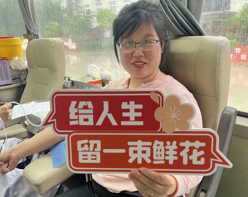 未命名_副本.jpg 未命名_副本.jpg