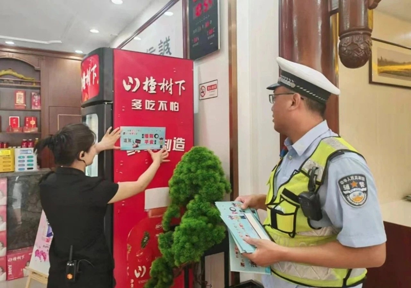 未命名_副本.jpg 未命名_副本.jpg